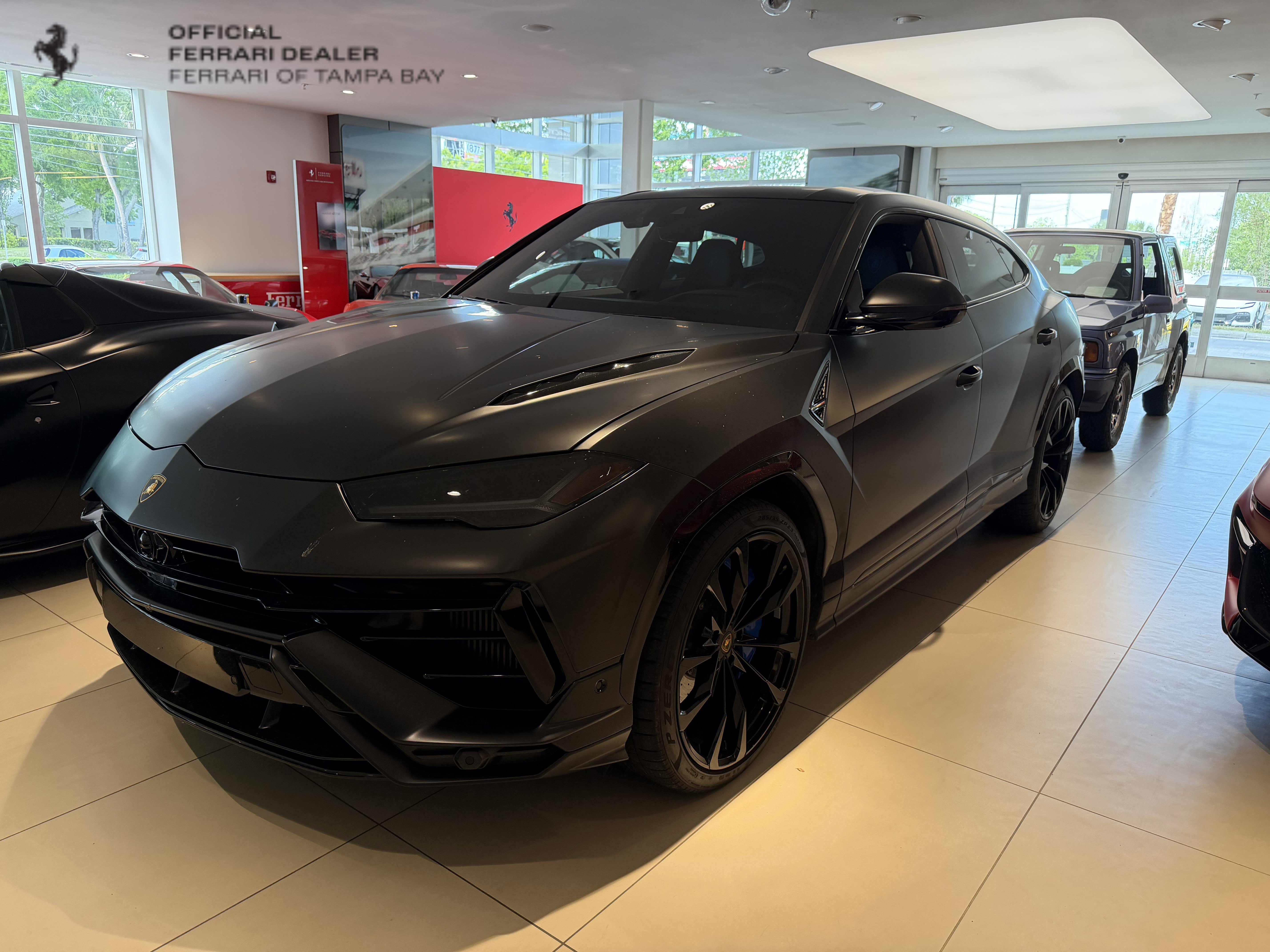 2024 Lamborghini Urus S