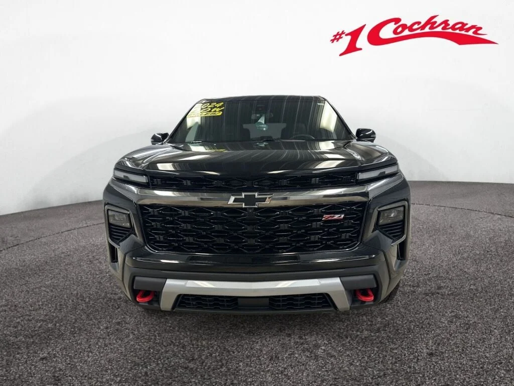 Certified Used 2024 Mosaic Black Metallic Chevrolet AWD Z71 image 36