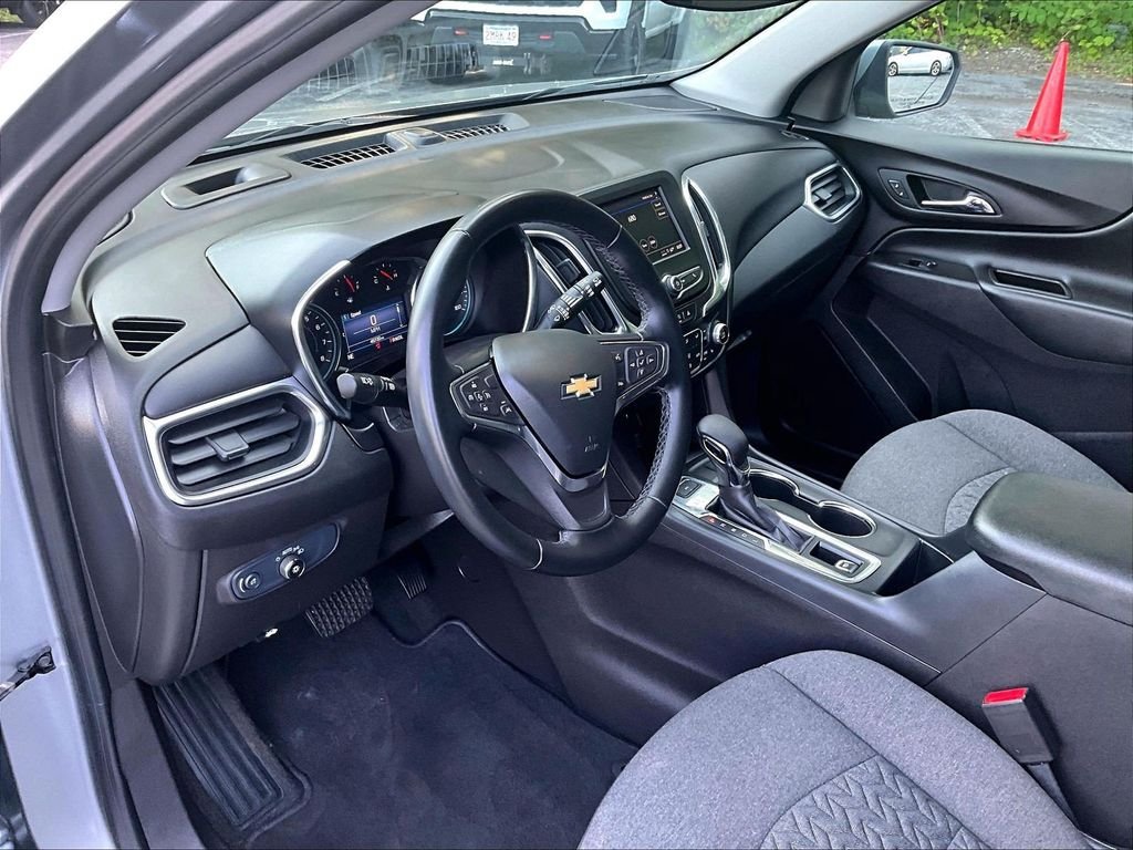Used 2024 Gray Chevrolet LT image 8