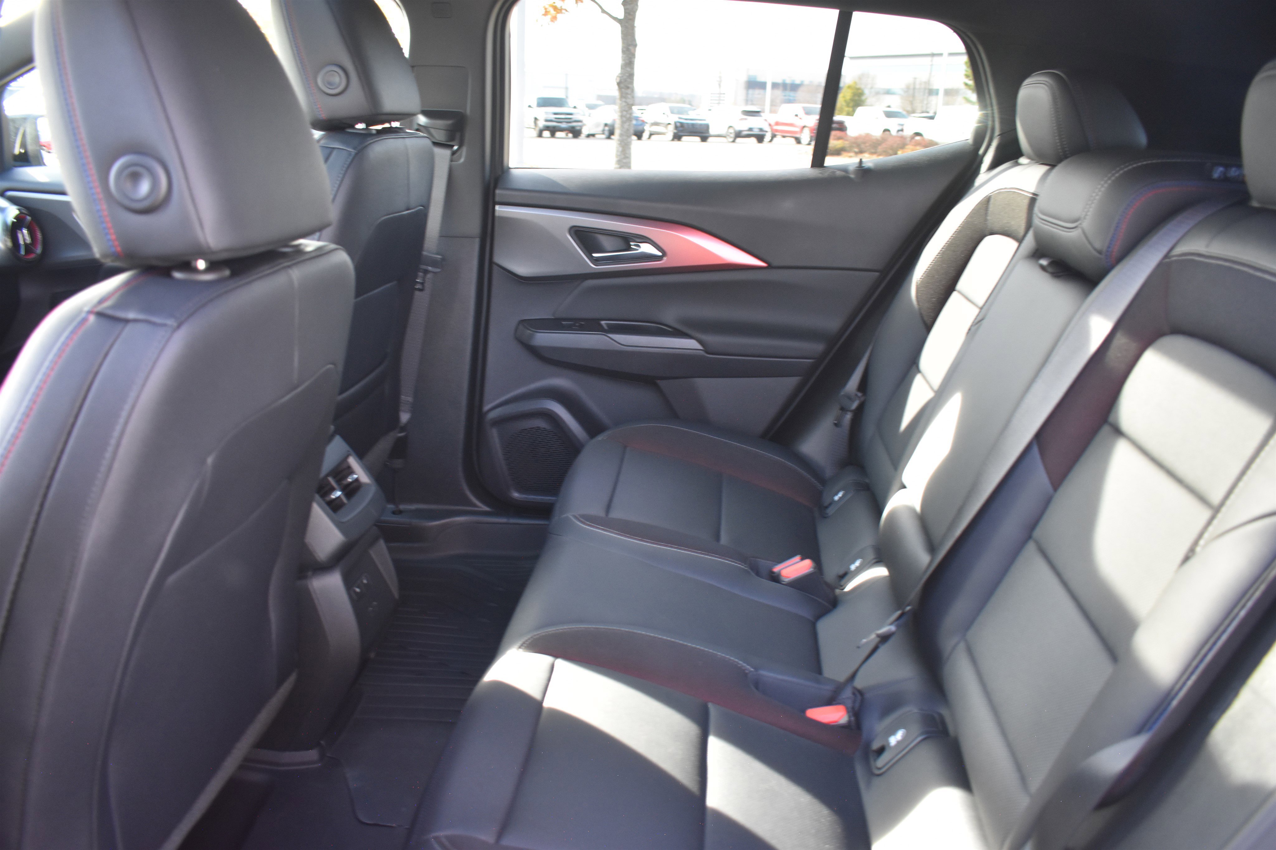2026 Chevrolet Equinox EV RS - Photo 16