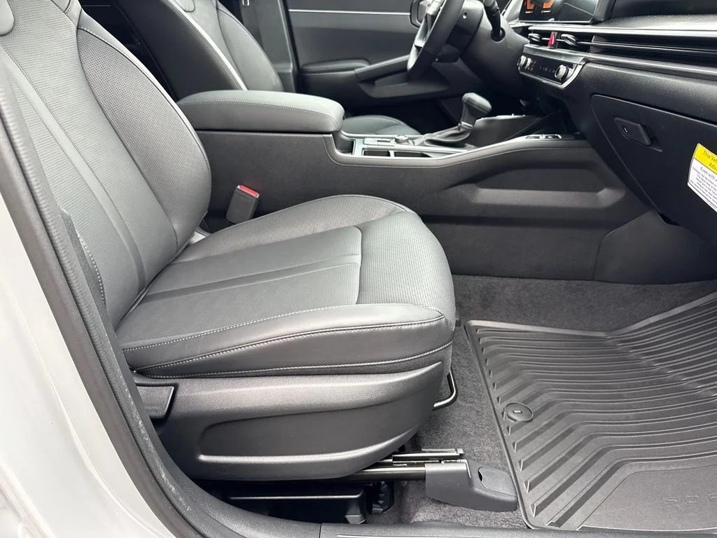 New 2026 Gray Kia S image 13