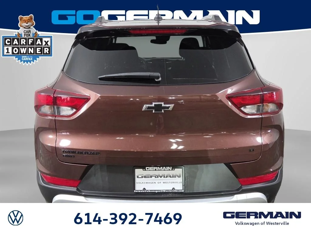 Used 2022 Red Chevrolet LT image 9