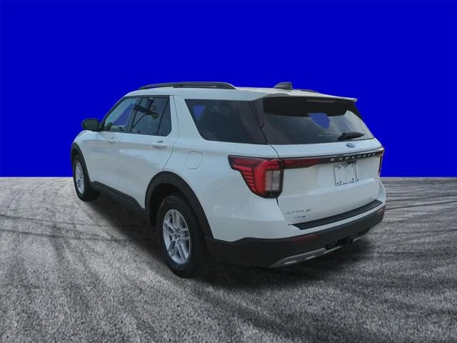 New 2026 Star White Metallic Tri-Coat Ford Active image 6