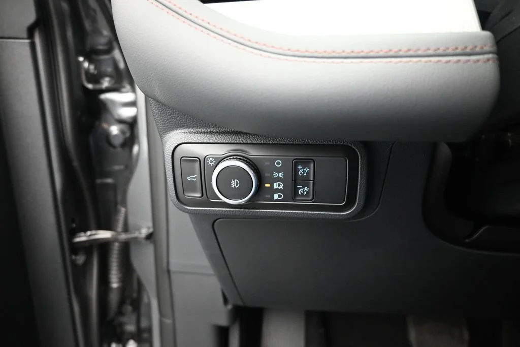 New 2027 Carbonized Gray Metallic Ford Active image 12