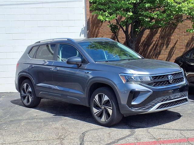 2024 Volkswagen Taos SE 4Motion