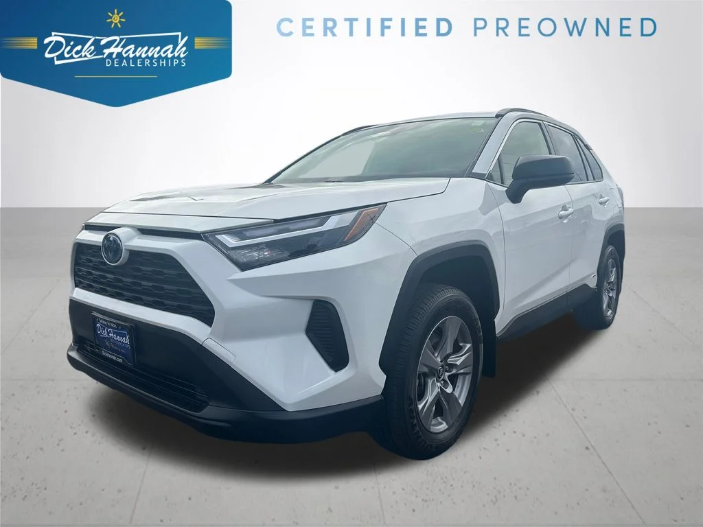 2023 Toyota RAV4 LE