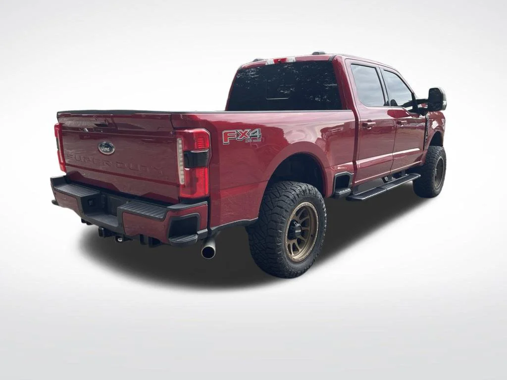 Used 2024 Red Ford XLT image 4