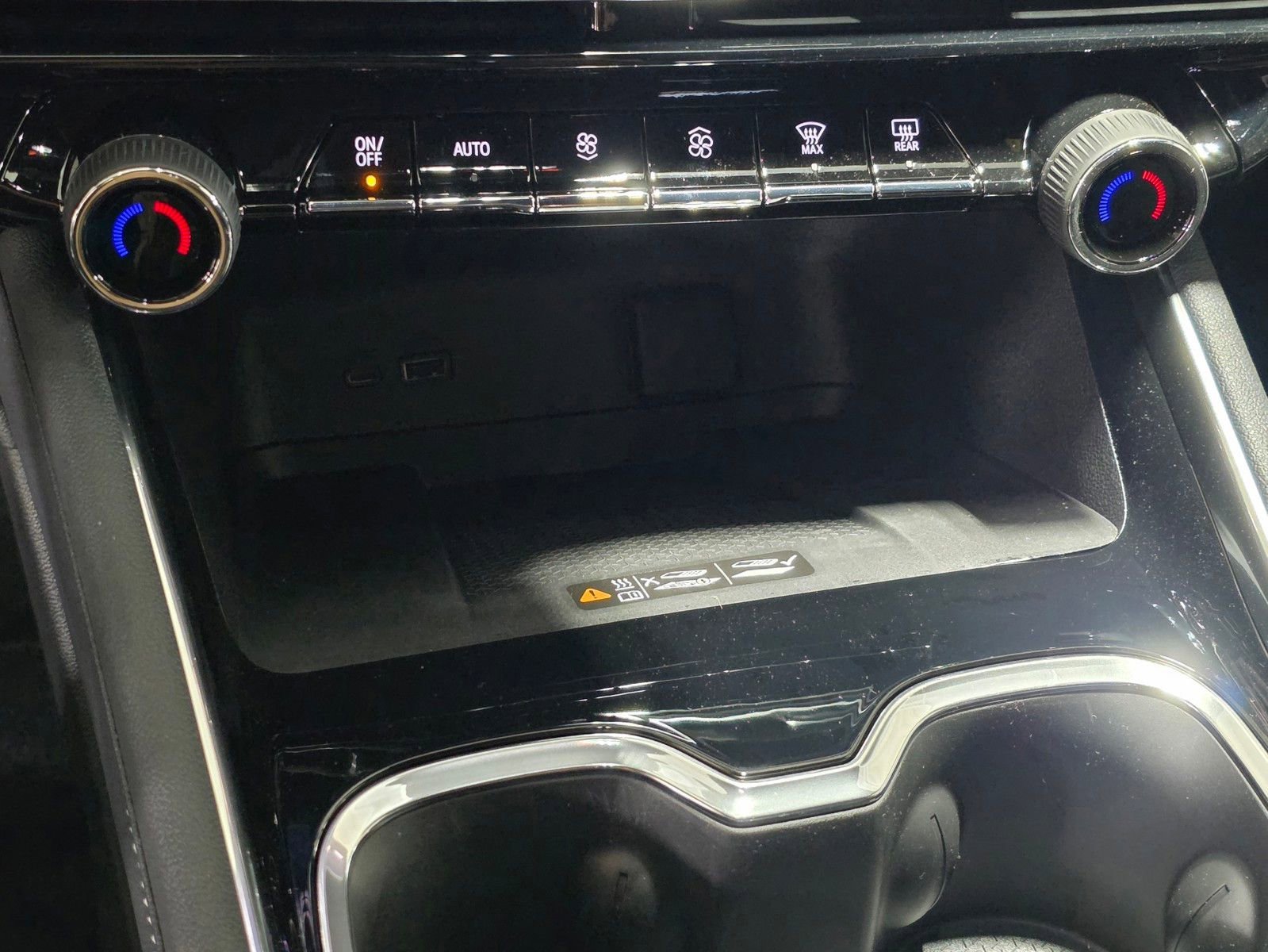 2026 Chevrolet Traverse LT - Photo 29