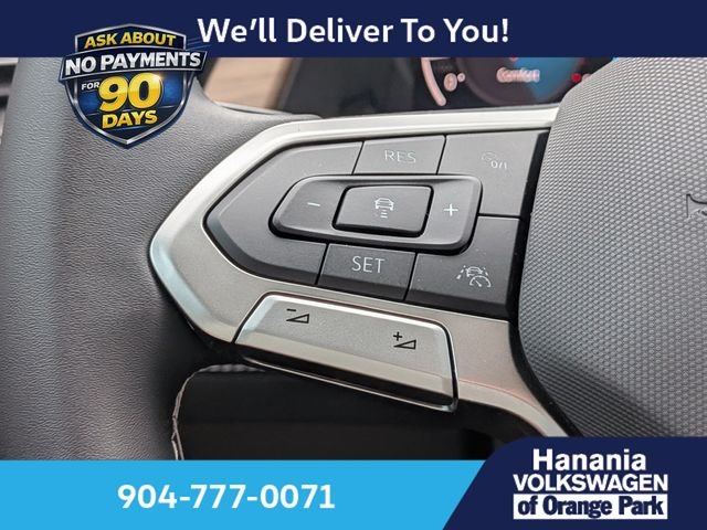 New 2026 White Volkswagen 2.0T SE w/Technology image 27