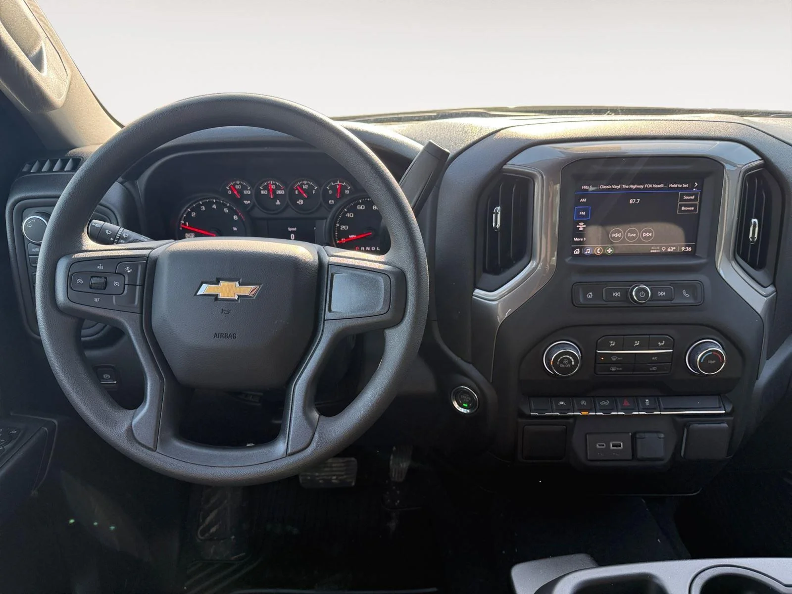 2026 Chevrolet Silverado 1500 Custom - Photo 13