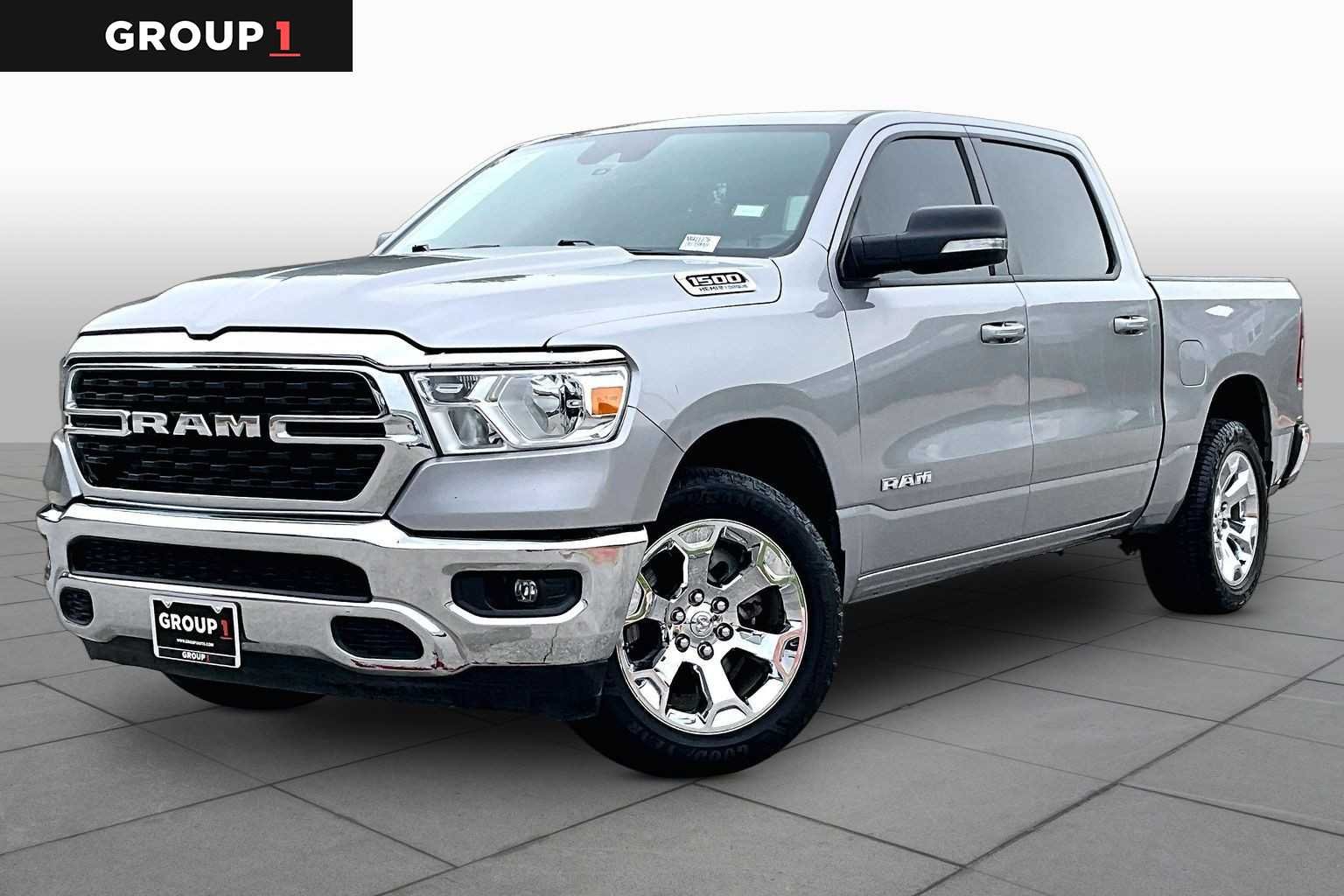 2022 RAM 1500 Big Horn/Lone Star 4x4 Crew Cab 5'7's photo