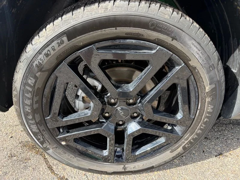 Used 2025 Gray Kia EX X-Line image 18
