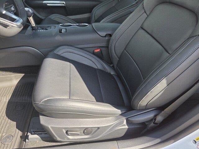 New 2026 Oxford White Ford EcoBoost® Premium Fastback image 12