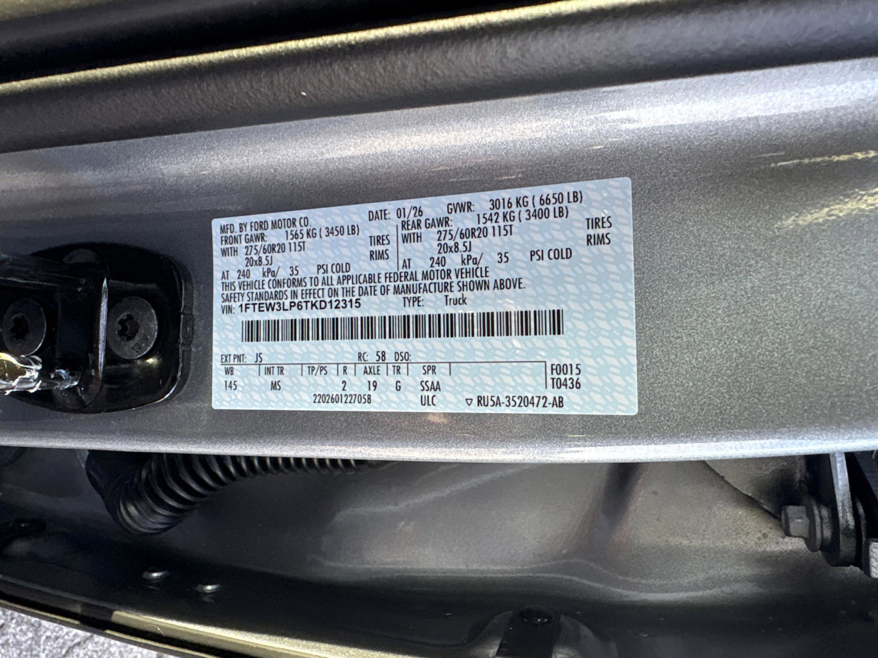 New 2026 Iconic Silver Metallic Ford XLT image 29