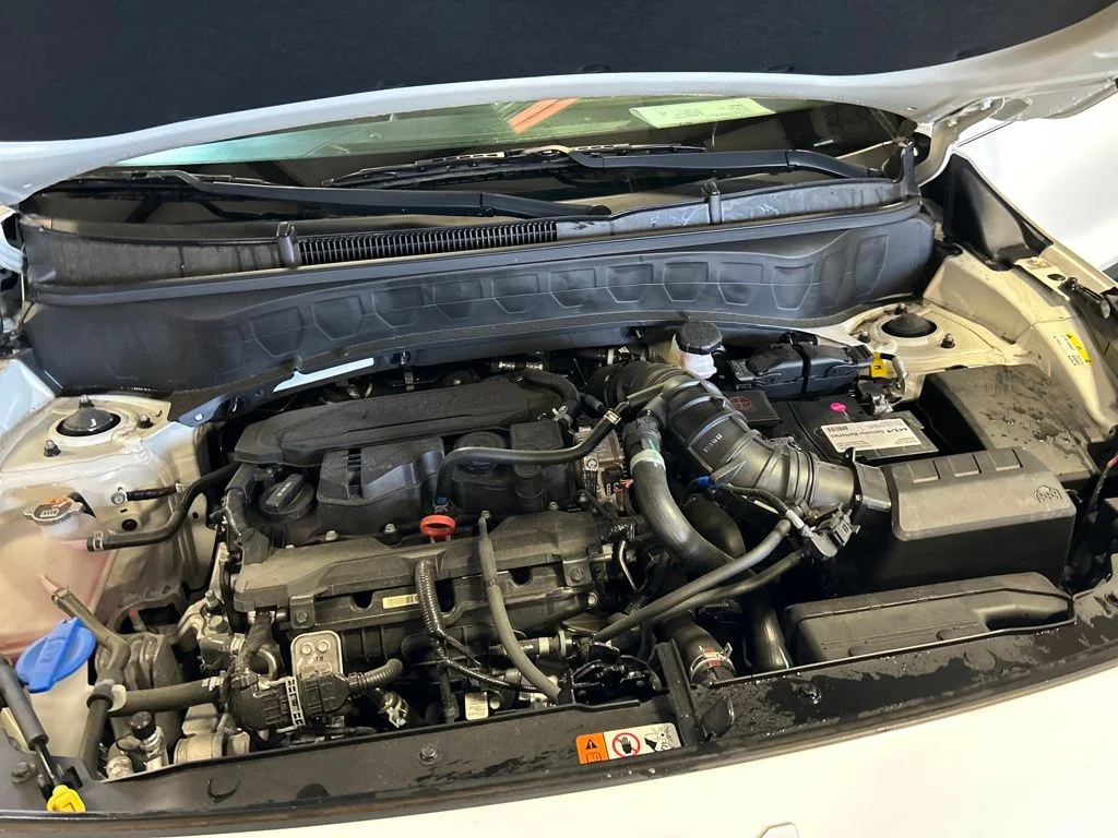 Used 2024 White Kia SX image 20