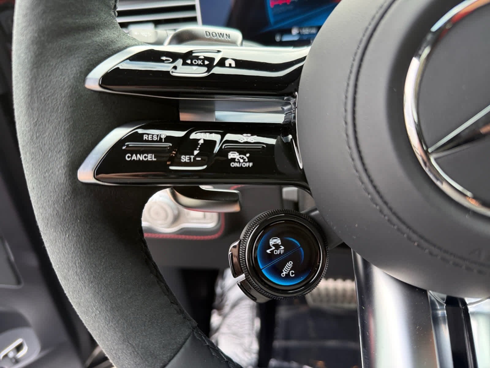 New 2026 Obsidian Black Metallic Mercedes-Benz AMG® GLE 53 image 25