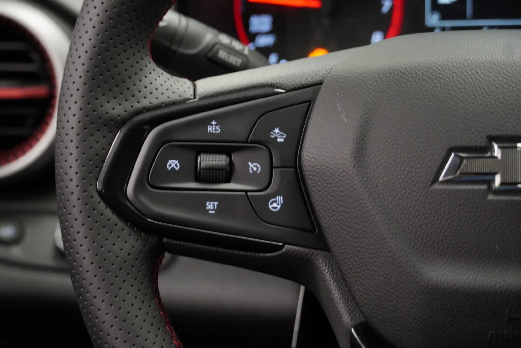 New 2026 Mosaic Black Metallic Chevrolet 1RS image 27