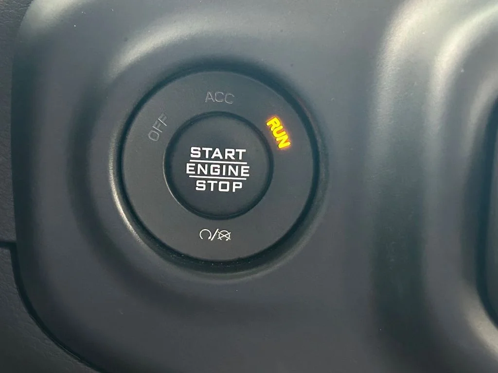 Used 2022 Sting-Gray Clearcoat Jeep Unlimited Sahara High Altitude image 32