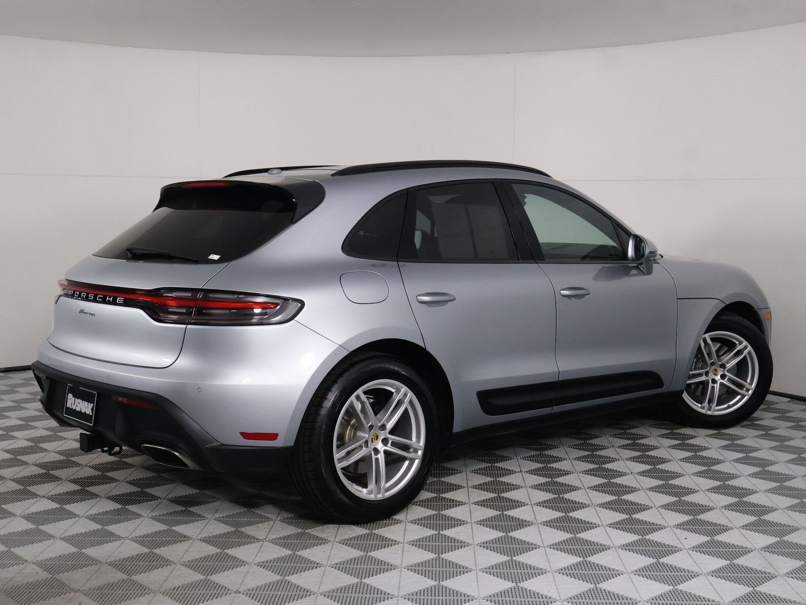 Certified Used 2026 Dolomite Silver Metallic Porsche  image 7