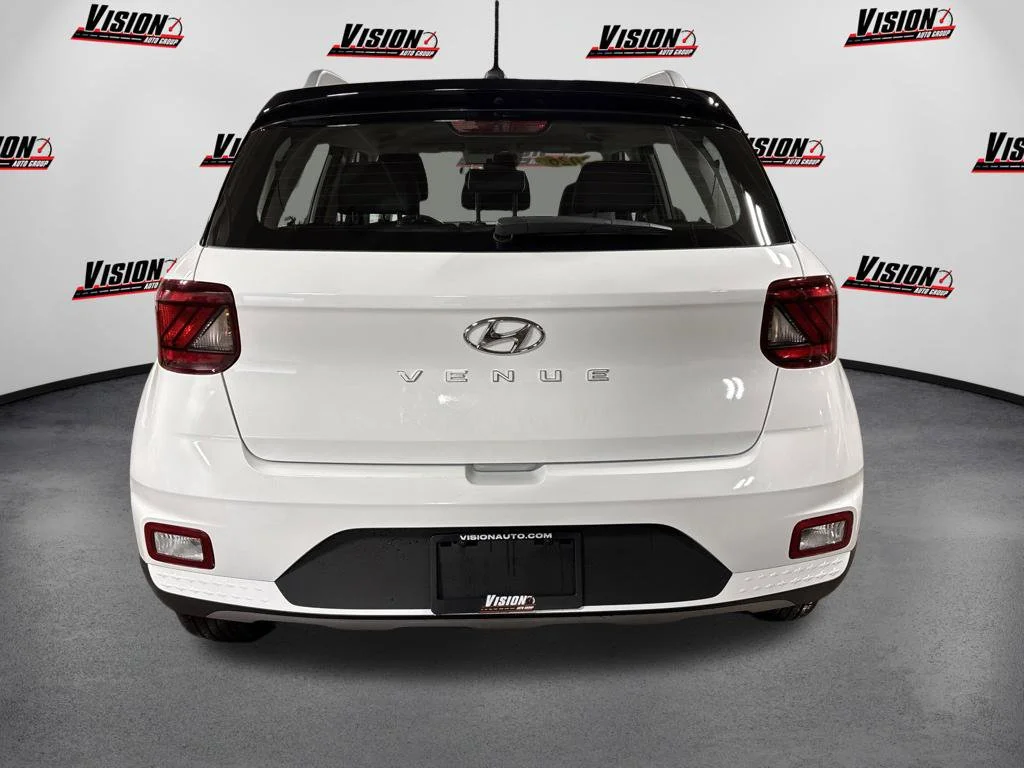 New 2026 White Hyundai SEL image 4
