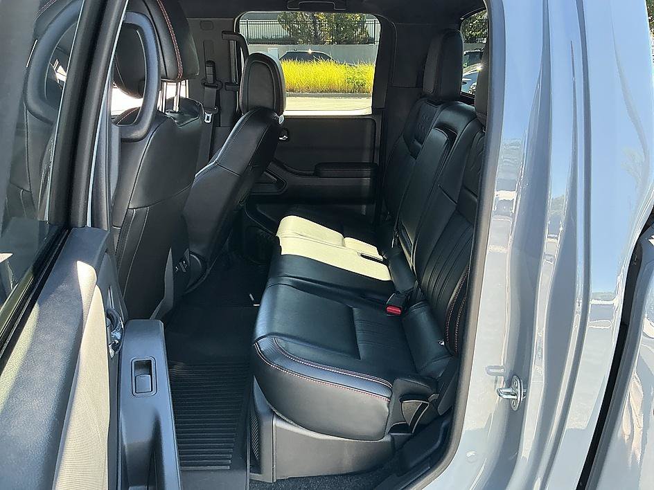 Used 2023 Boulder Gray Pearl Nissan PRO-4X image 24