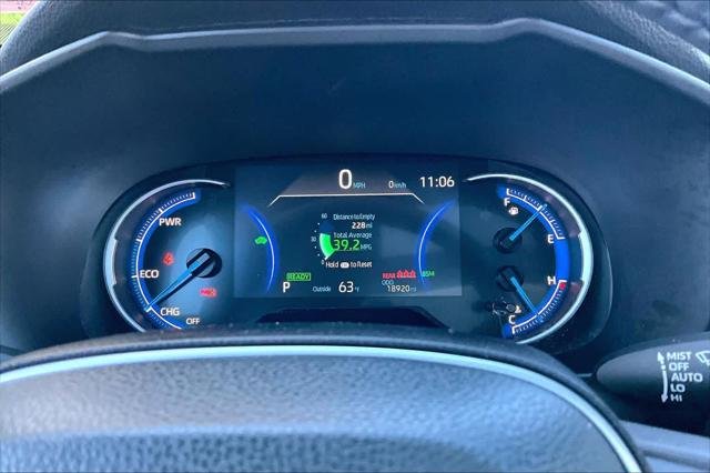 Certified Used 2024 MAGNETIC GRAY MET. Toyota  image 26