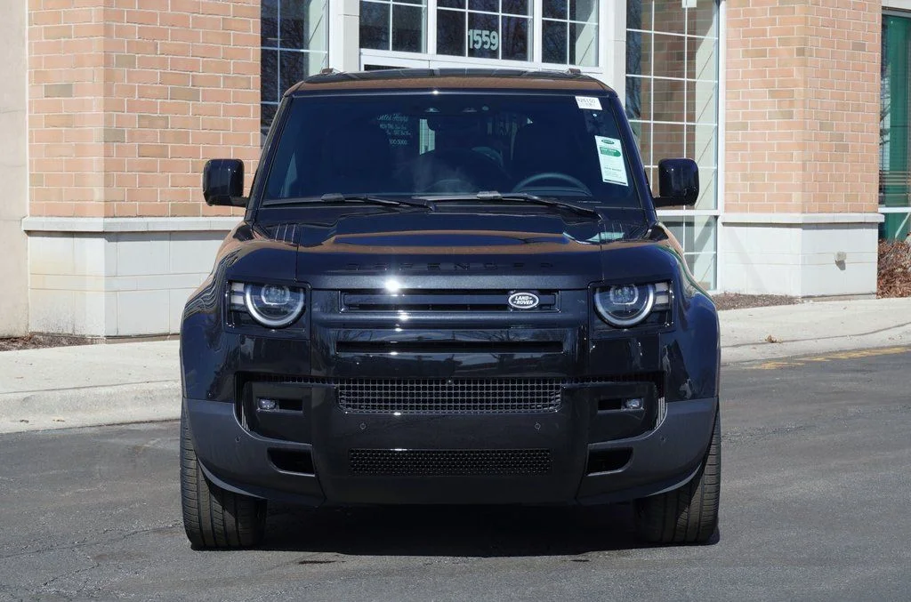 Used 2026 Black Land Rover S image 4