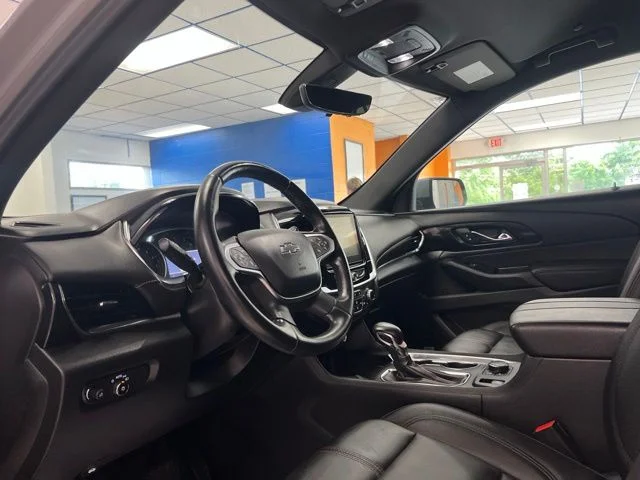 Used 2023 Gray Chevrolet RS image 20