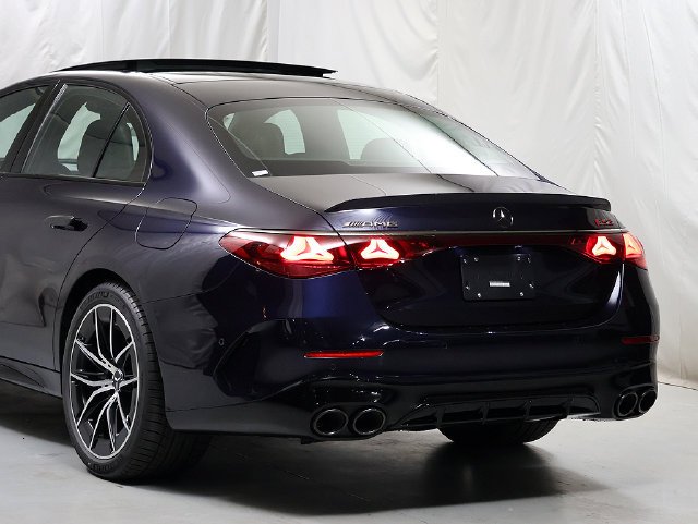 New 2026 Nautical Blue Metallic Mercedes-Benz AMG® E 53 E 4MATIC+ Sedan image 37