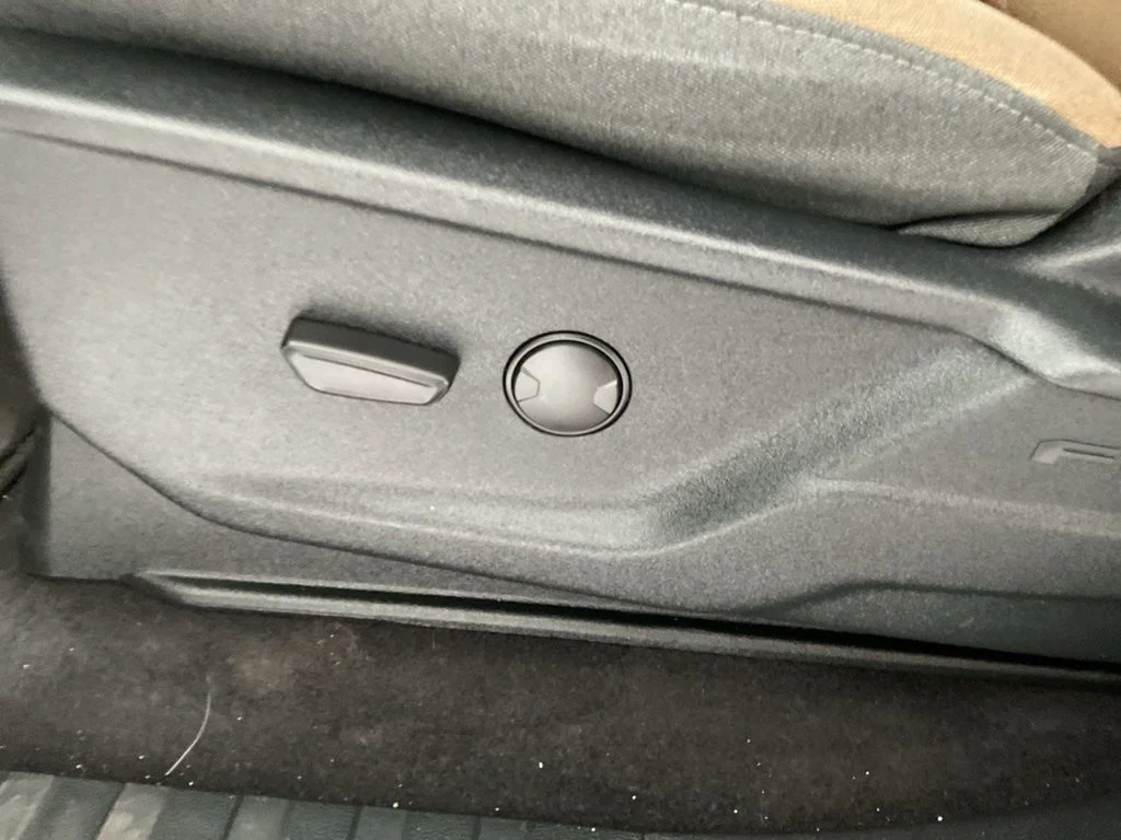 Certified Used 2023 Black Metallic Ford XLT image 9