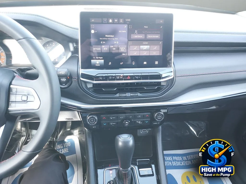 2025 Jeep Compass Trailhawk - Photo 16