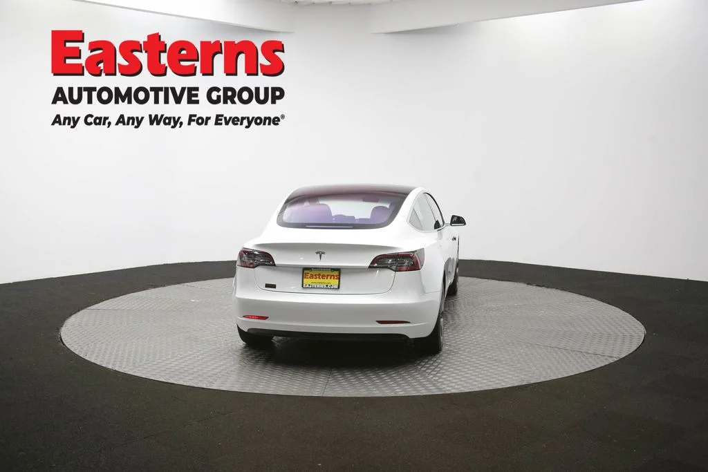Used 2018 White Tesla Long Range image 38