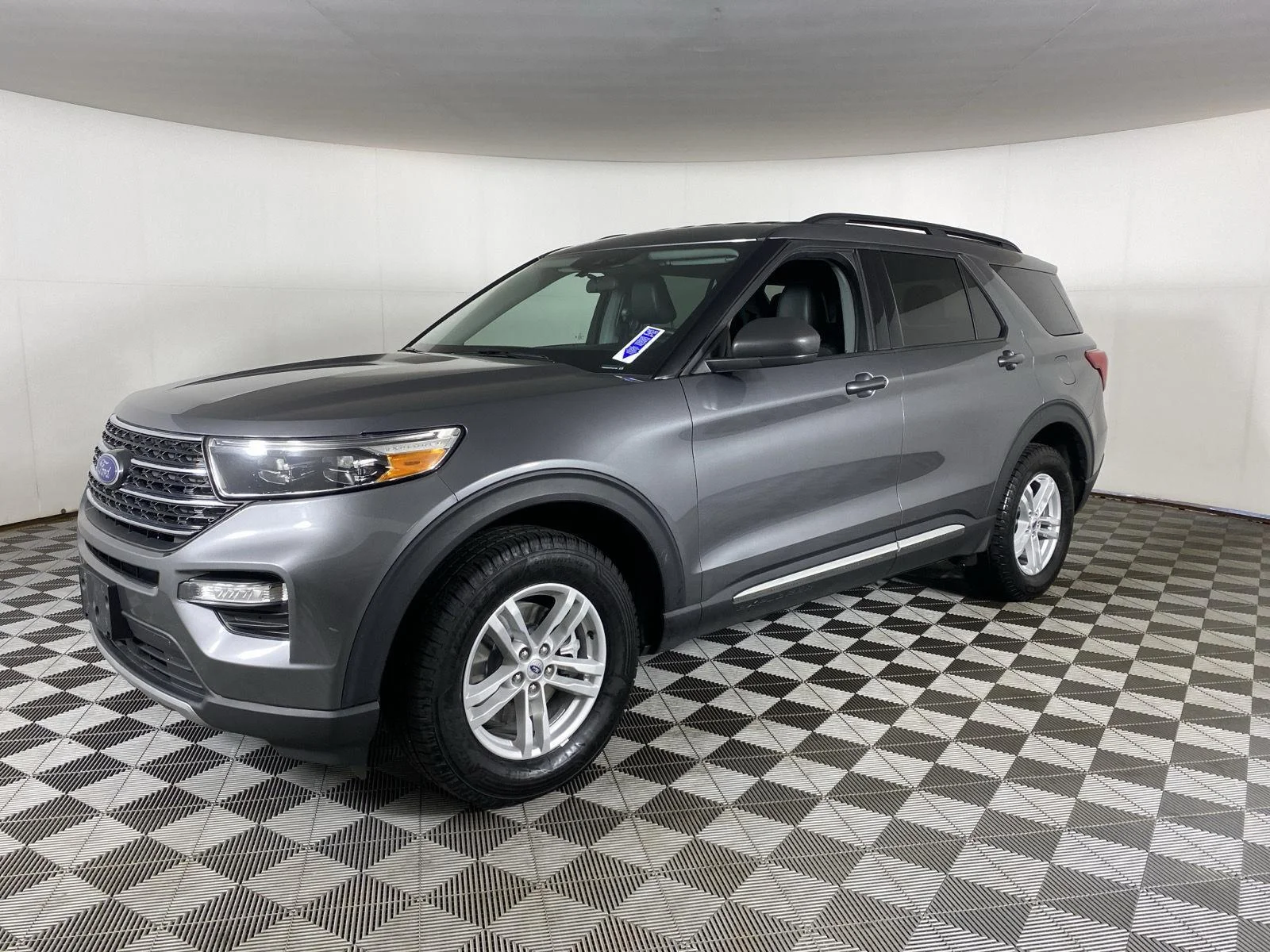 Used 2023 Carbonized Gray Ford XLT image 6