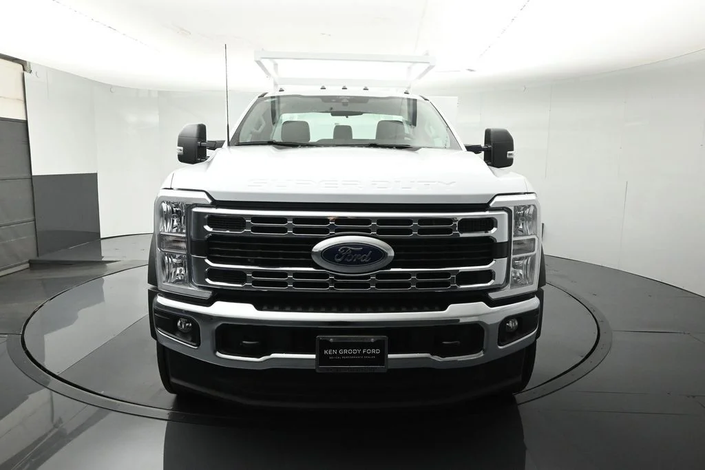 New 2026 White Ford XL image 4