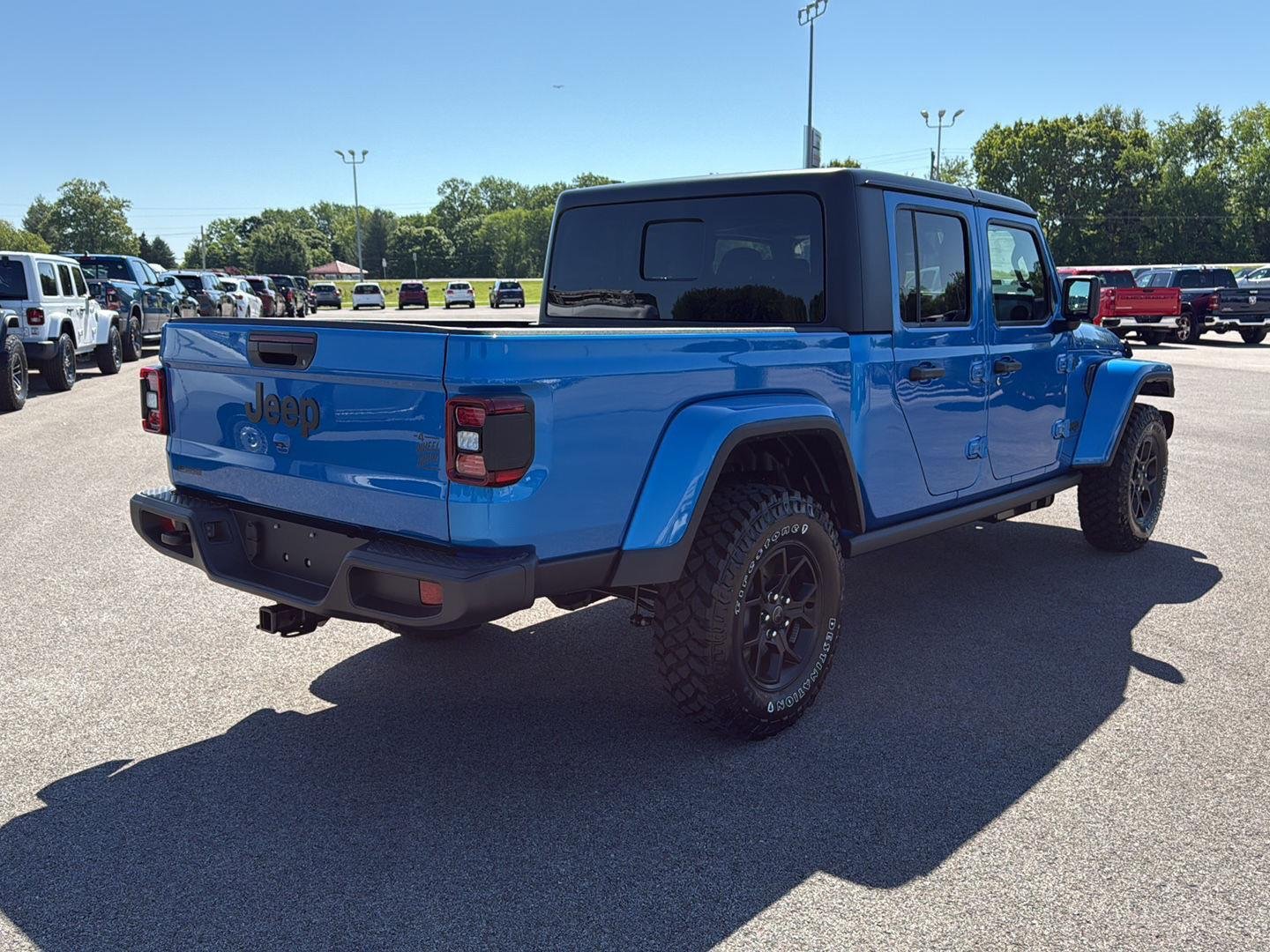 New 2026 Hydro Blue Pearl-Coat Exterior Paint Jeep Willys image 19