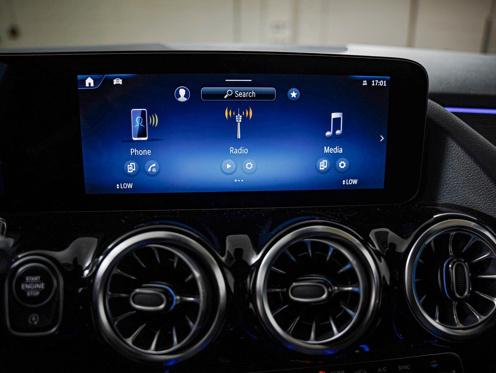 New 2026 Night Black Mercedes-Benz GLA 250 image 15