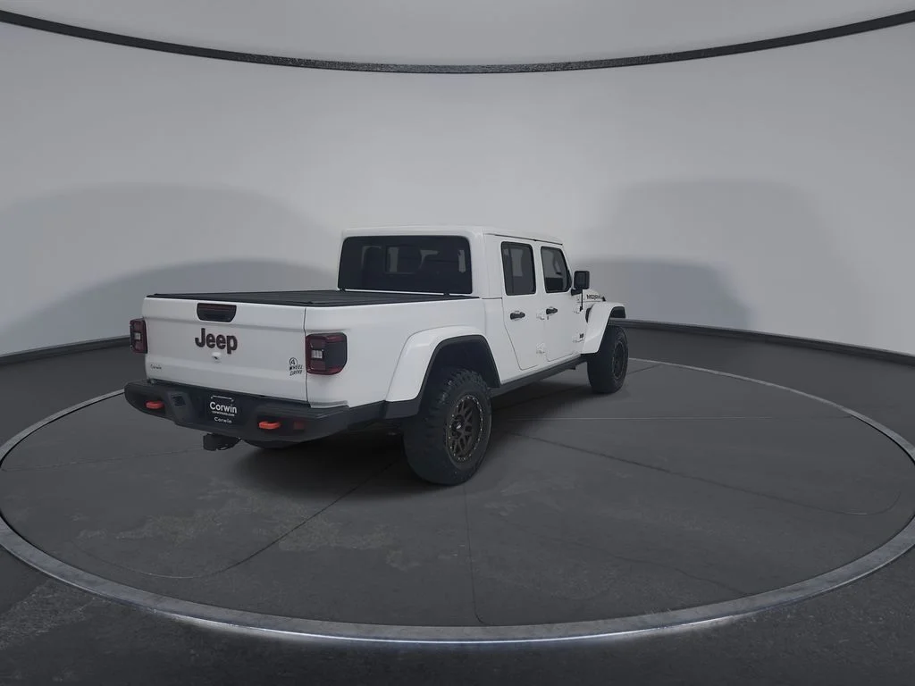 Used 2023 White Jeep Mojave image 15