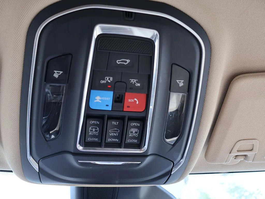 Used 2022 Red Jeep Limited image 67