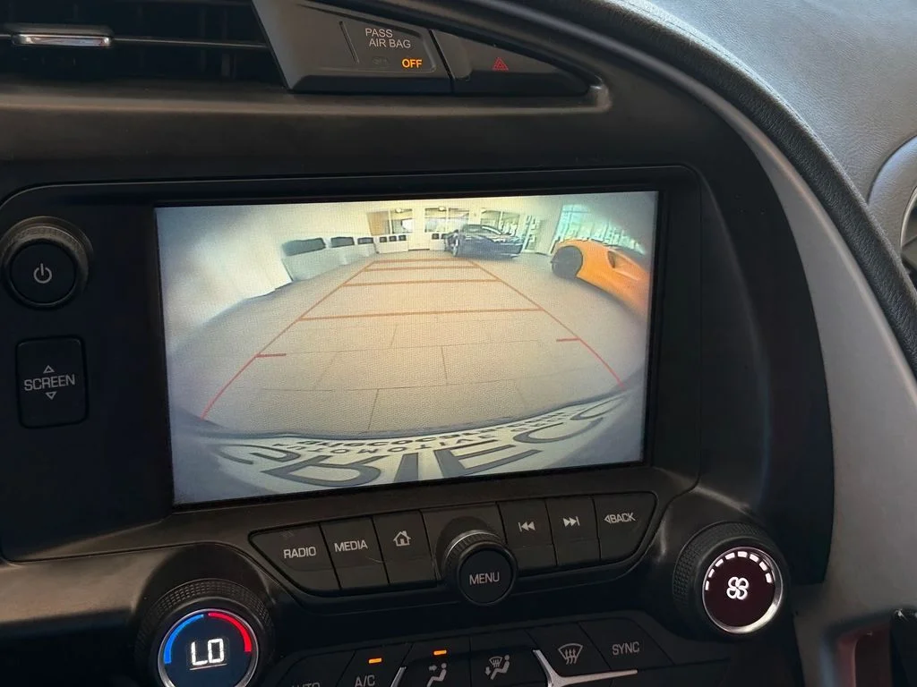 Used 2019 White Chevrolet Stingray image 14