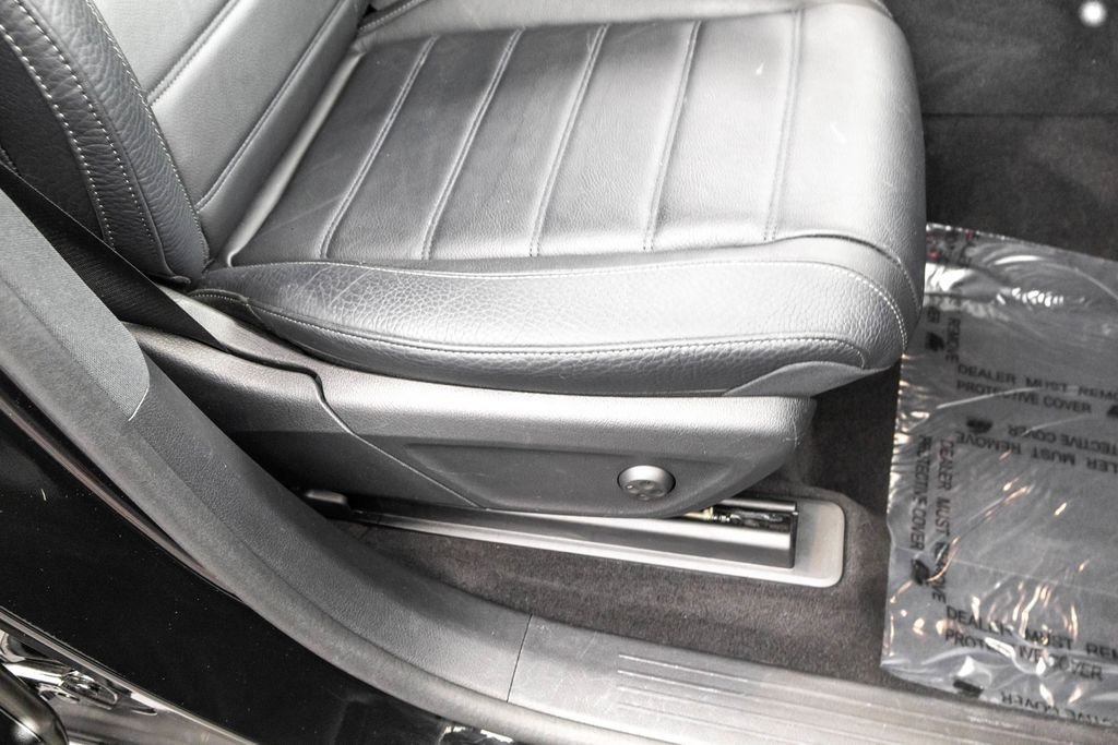 Used 2022 Black Mercedes-Benz GLE 350 image 35