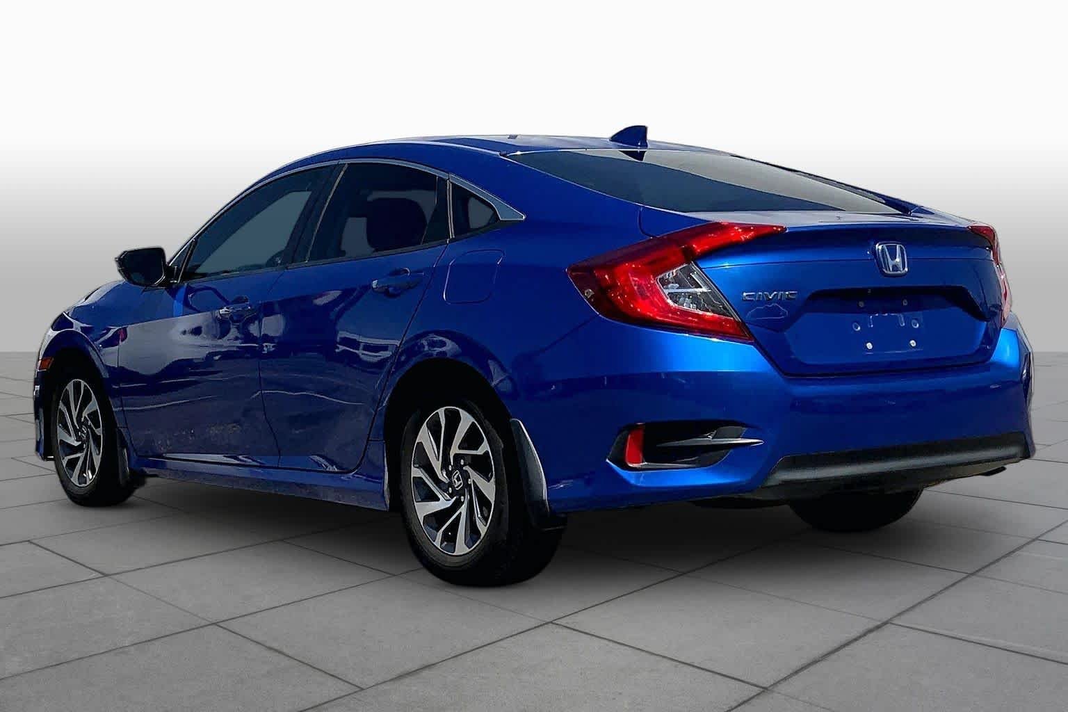 Used 2018 Crystal Black Pearl Honda EX image 10