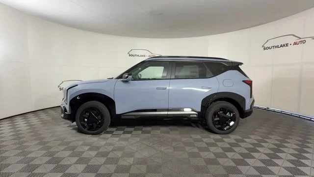 New 2027 Pale Gray Kia X-Line S image 5
