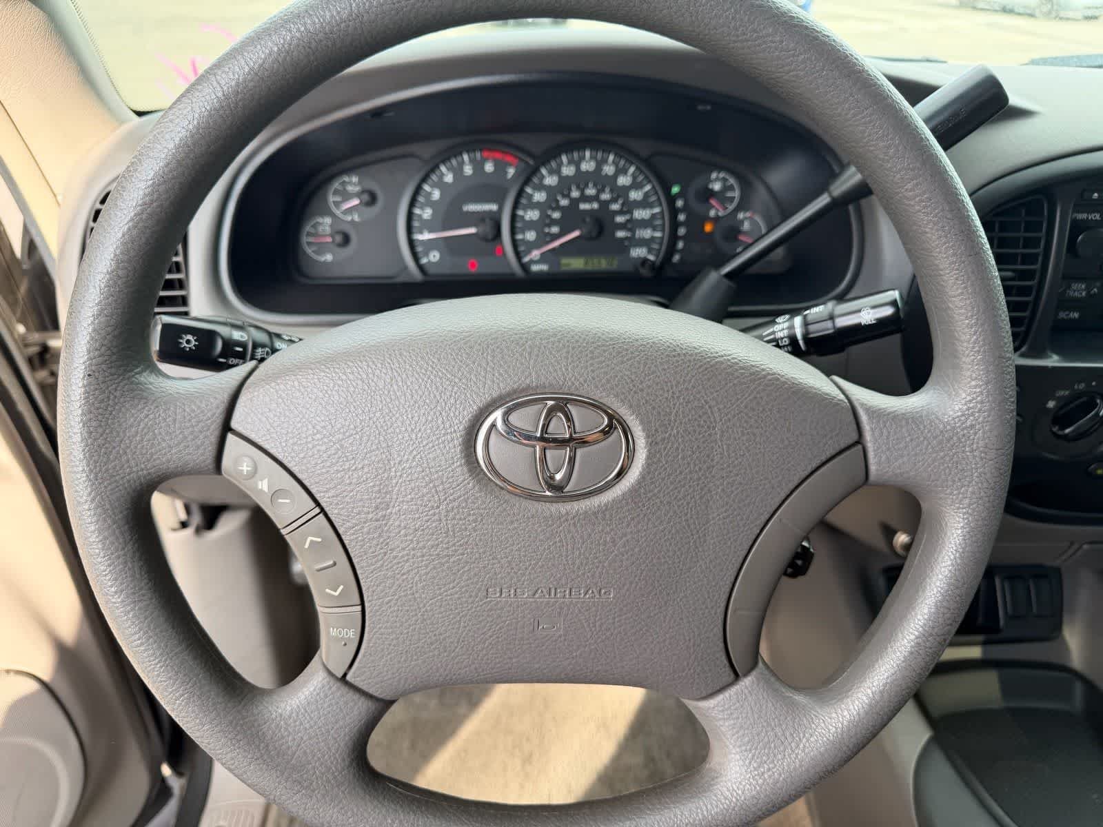 Used 2005 Phantom Gray Pearl Toyota SR5 image 7
