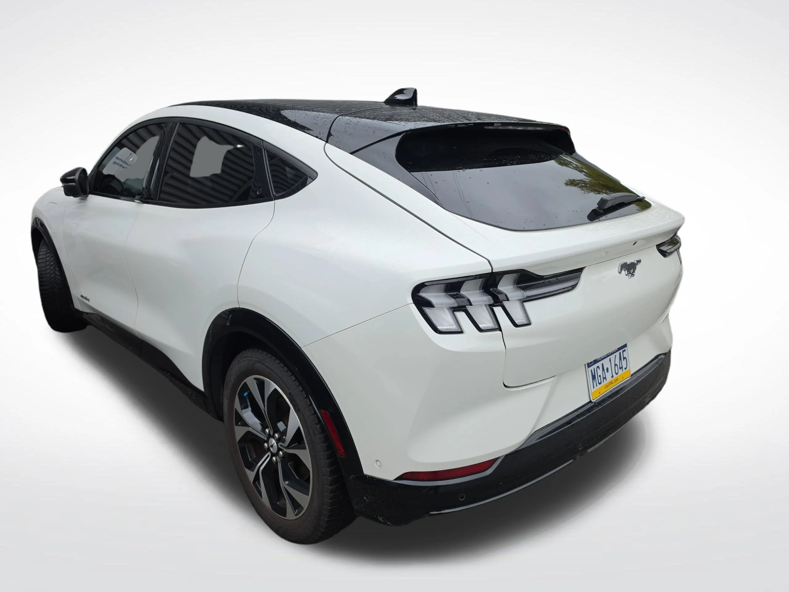 Used 2023 White Ford Premium image 7