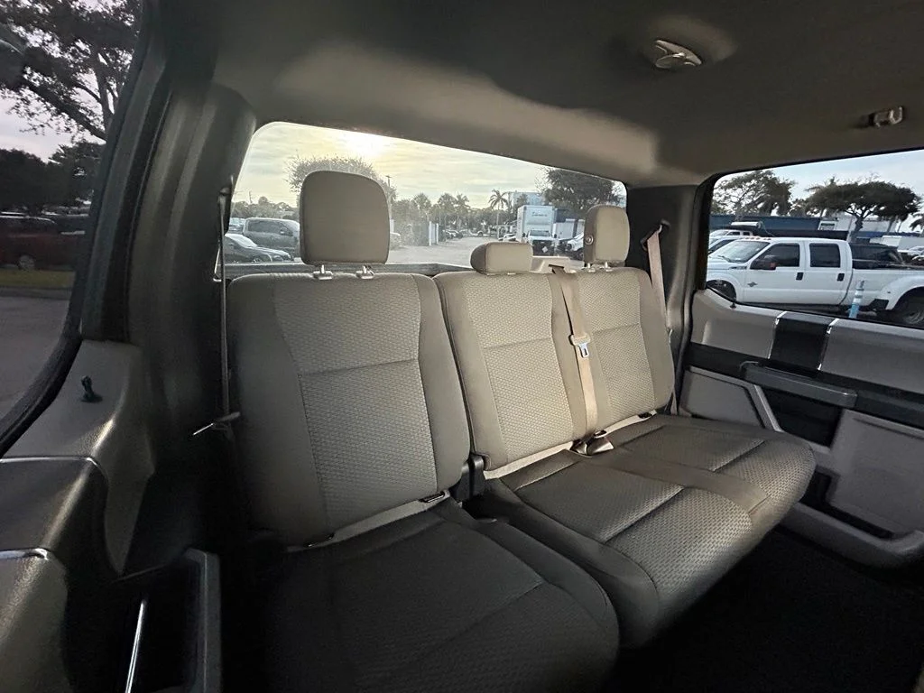 Used 2017 Shadow Black Ford XLT image 26