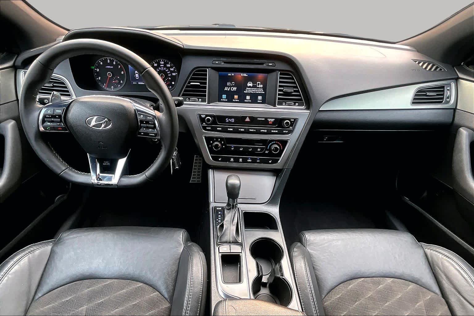 Used 2017 Phantom Black Hyundai Sport image 14