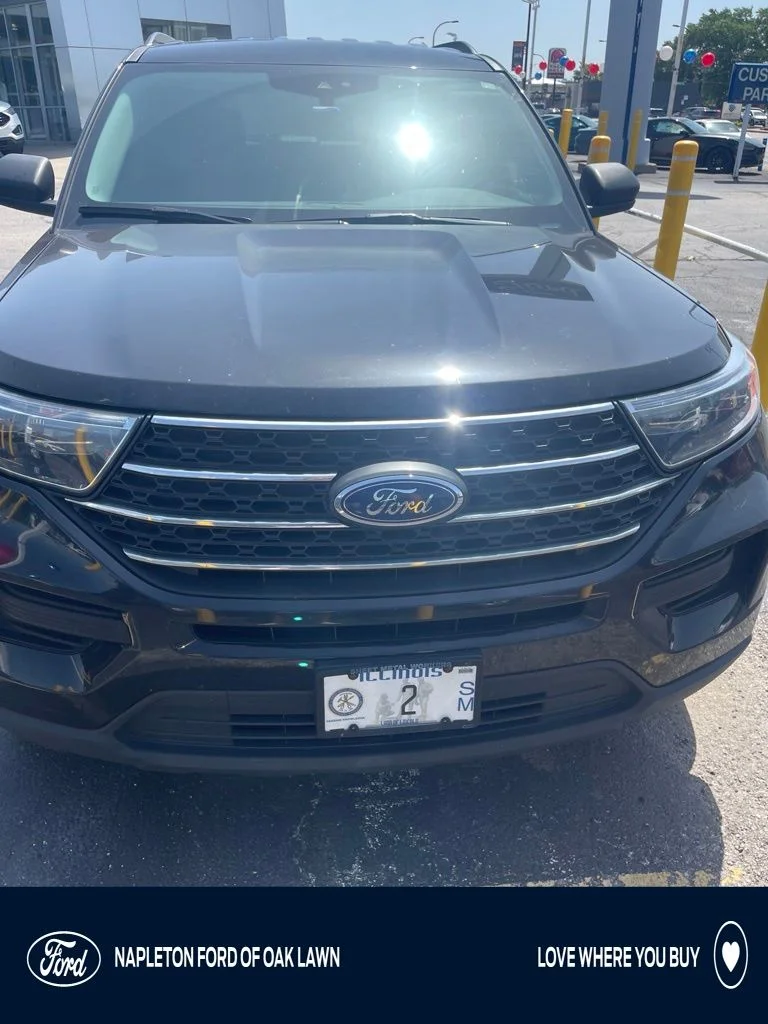 2022 Ford Explorer XLT 4WD's photo