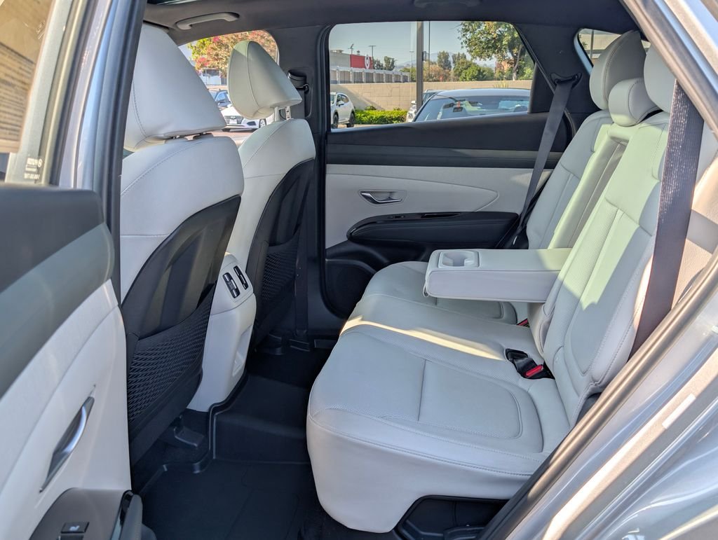 2025 Hyundai Tucson Limited - Photo 14