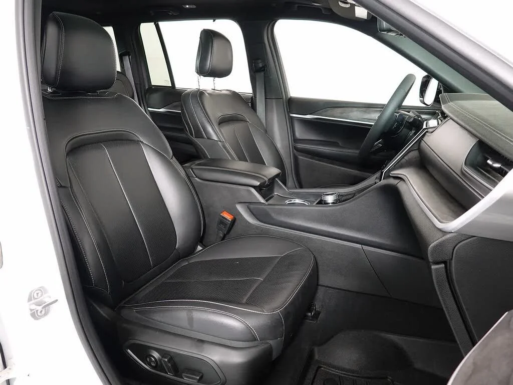 2025 Jeep Grand Cherokee Limited - Photo 15