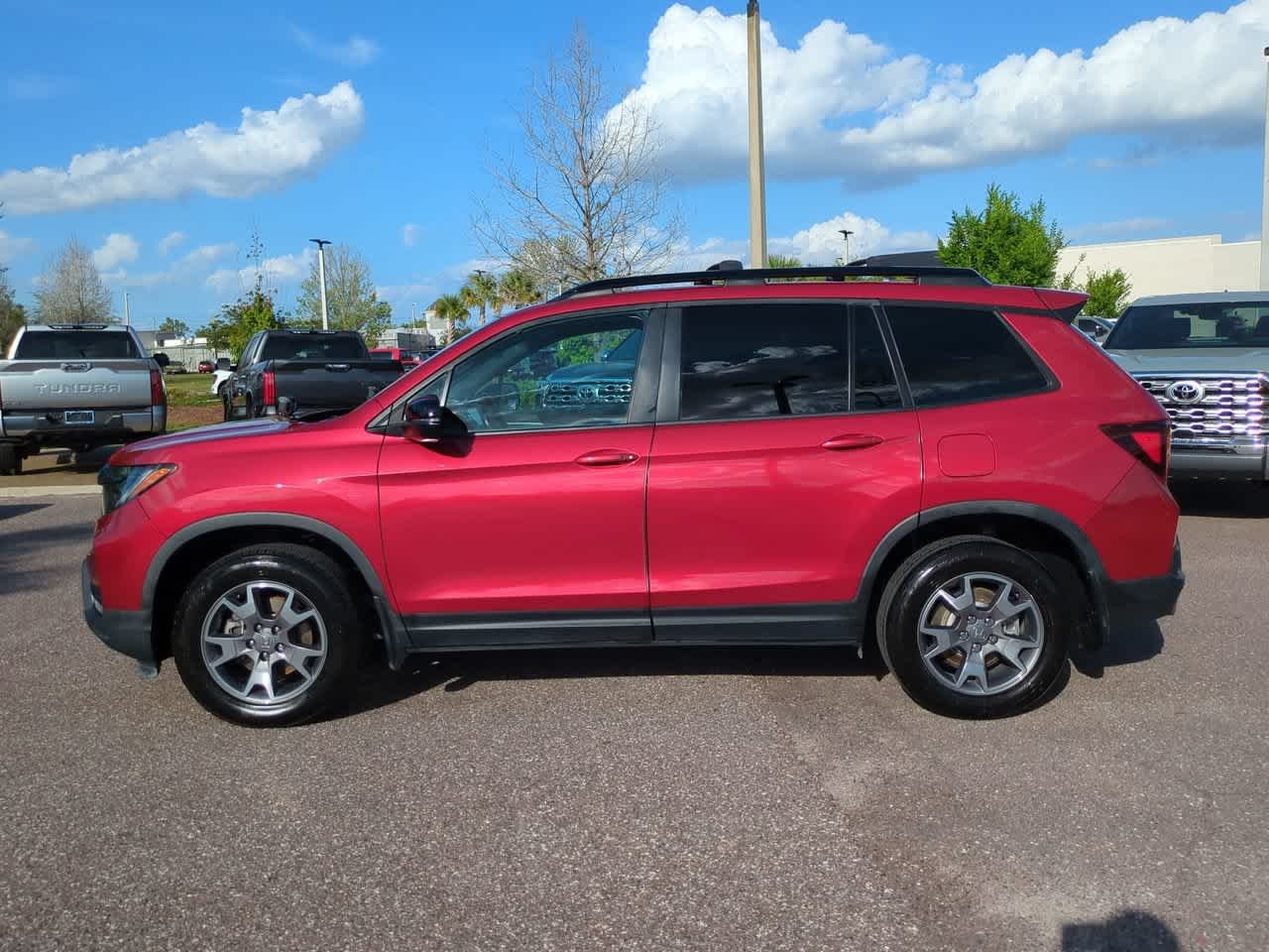 Used 2023 Radiant Red Metallic II Honda TrailSport image 3